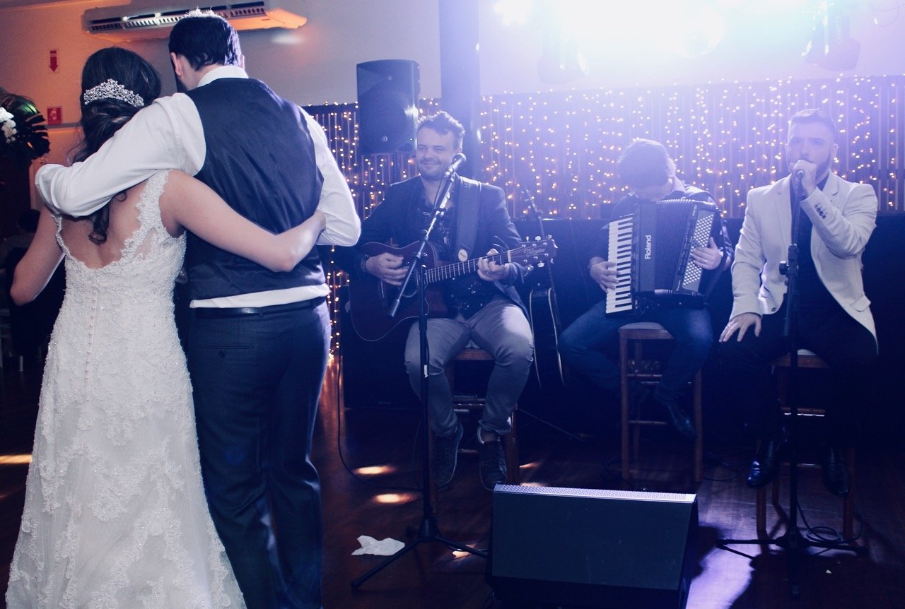 Casamento formato acústico