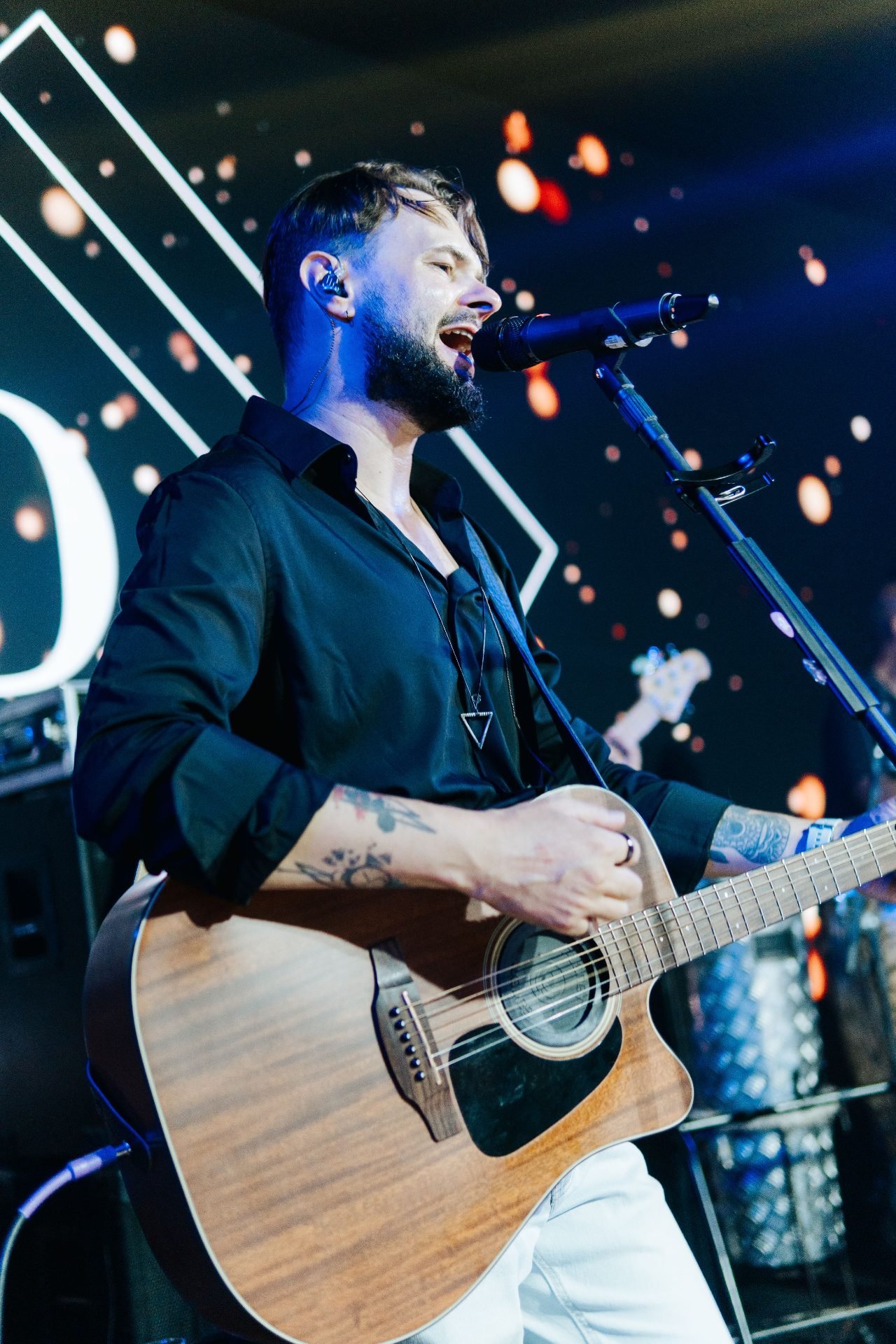 Thiago Melo no palco